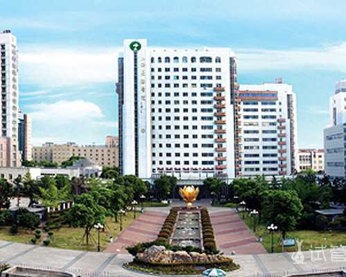  女性经期需注意饮食，这3大禁忌需警惕