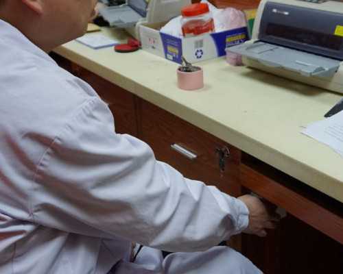 三角子宫做一代二代三代试管费用清单